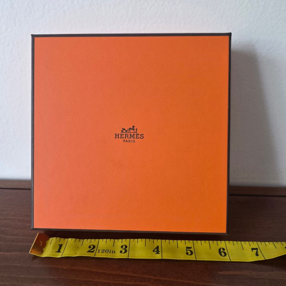Orange square Hermes gift box - Picture 5 of 6